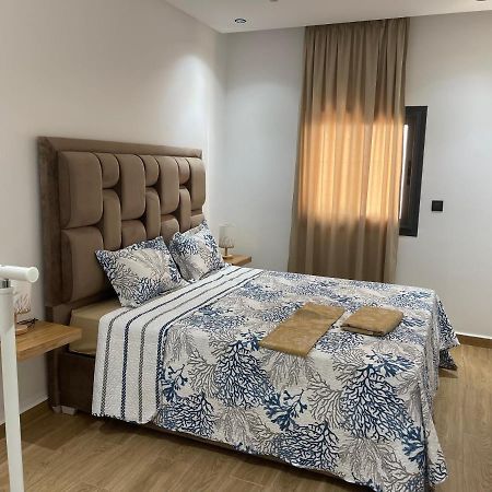 Appartement En M'Diq Centre Ville Pres De La Plage Exterior photo