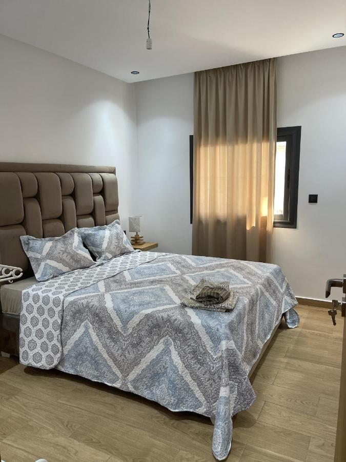 Appartement En M'Diq Centre Ville Pres De La Plage Exterior photo